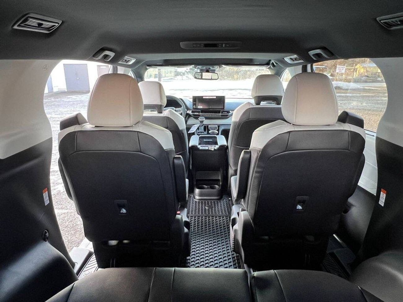 Toyota Sienna 2.5 hybrid