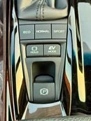 Toyota Camry Toyota Camry Limited HEV 2.5L Gray 2026 Al Futtaim Specs