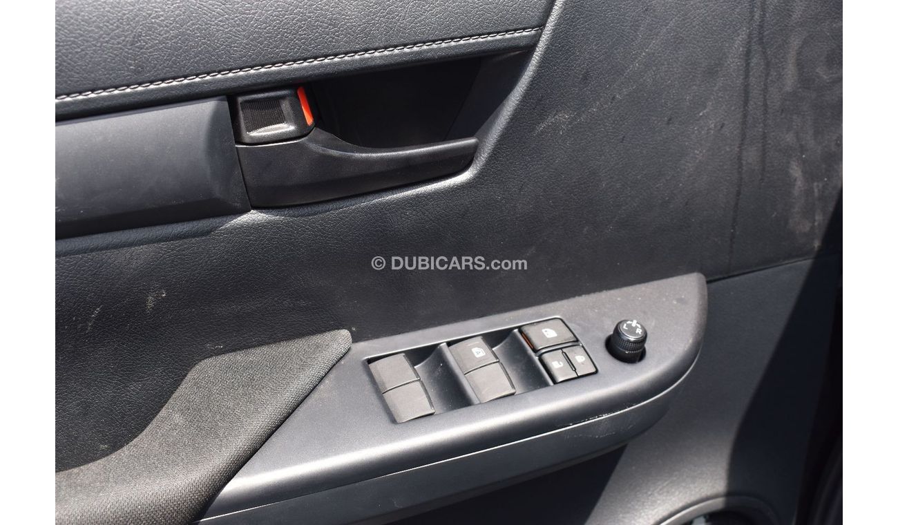 Toyota Hilux 2022 MODEL: TOYOTA HILUX 2.4L MANUAL