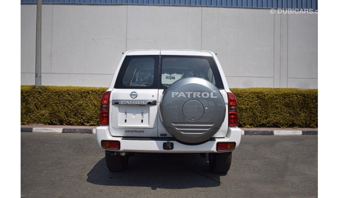 نيسان باترول سفاري Nissan patrol Safari Manual Transmission Gcc Full Option