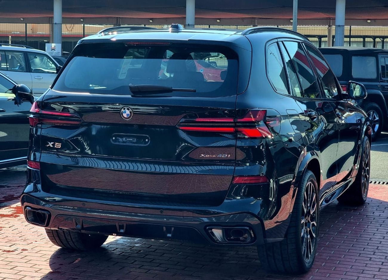 بي أم دبليو X5 M XDrive 40i M Sport Warranty & Service 2026 GCC