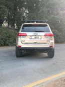 جيب جراند شيروكي Summit 5.7L (350 HP)