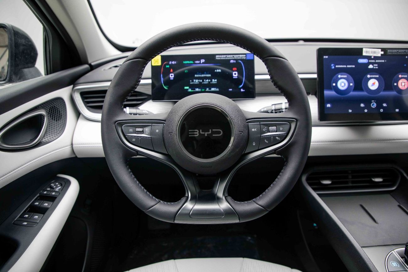 بي واي دي سيل 05 DM-i ID Luxury 1.5L - Black Inside Grey | Export Only