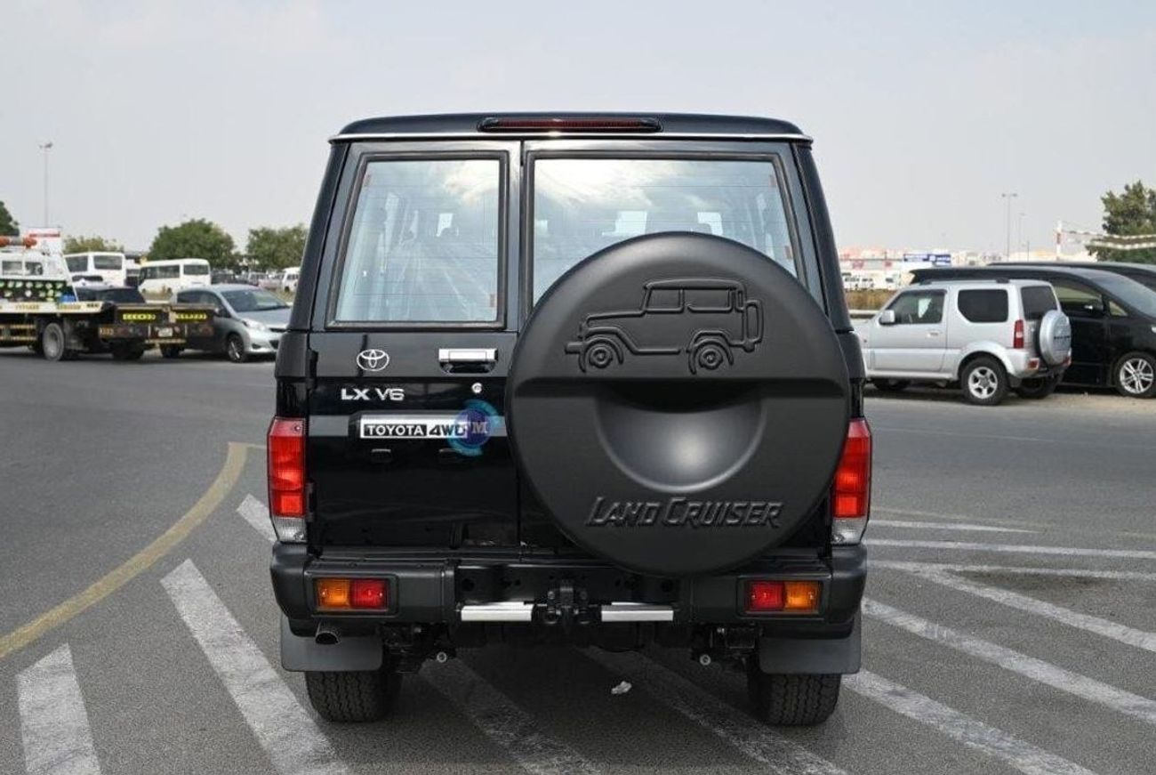 Toyota Land Cruiser 70 SDLX 4.0L Petrol 4WD AUTOMATIC