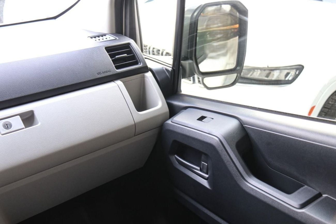 Toyota Hiace GL Toyota Hiace high roof 3.5 AT 2026