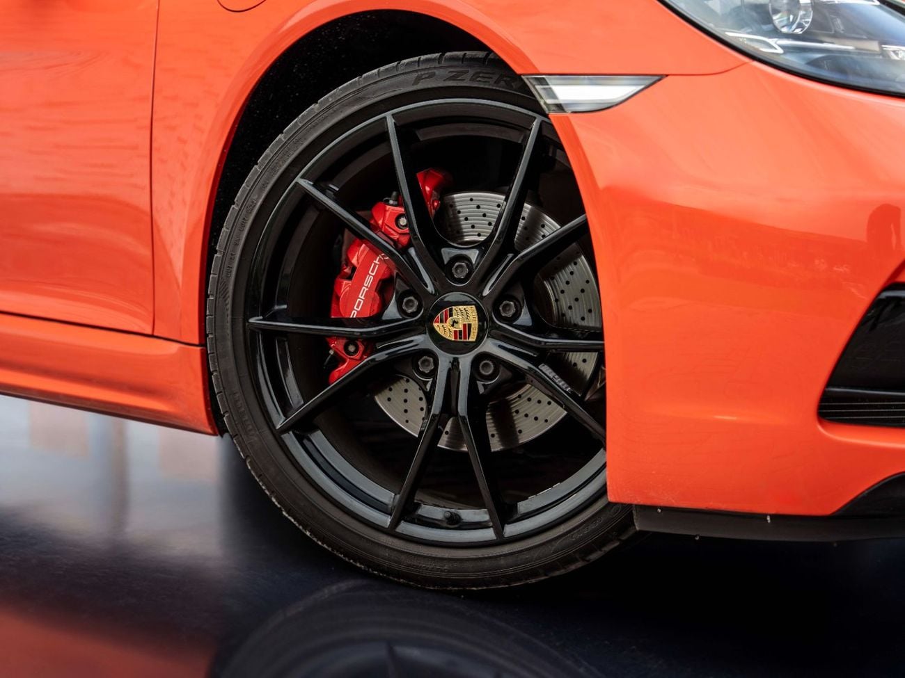 Porsche 718 Boxster S 2.5L A/T