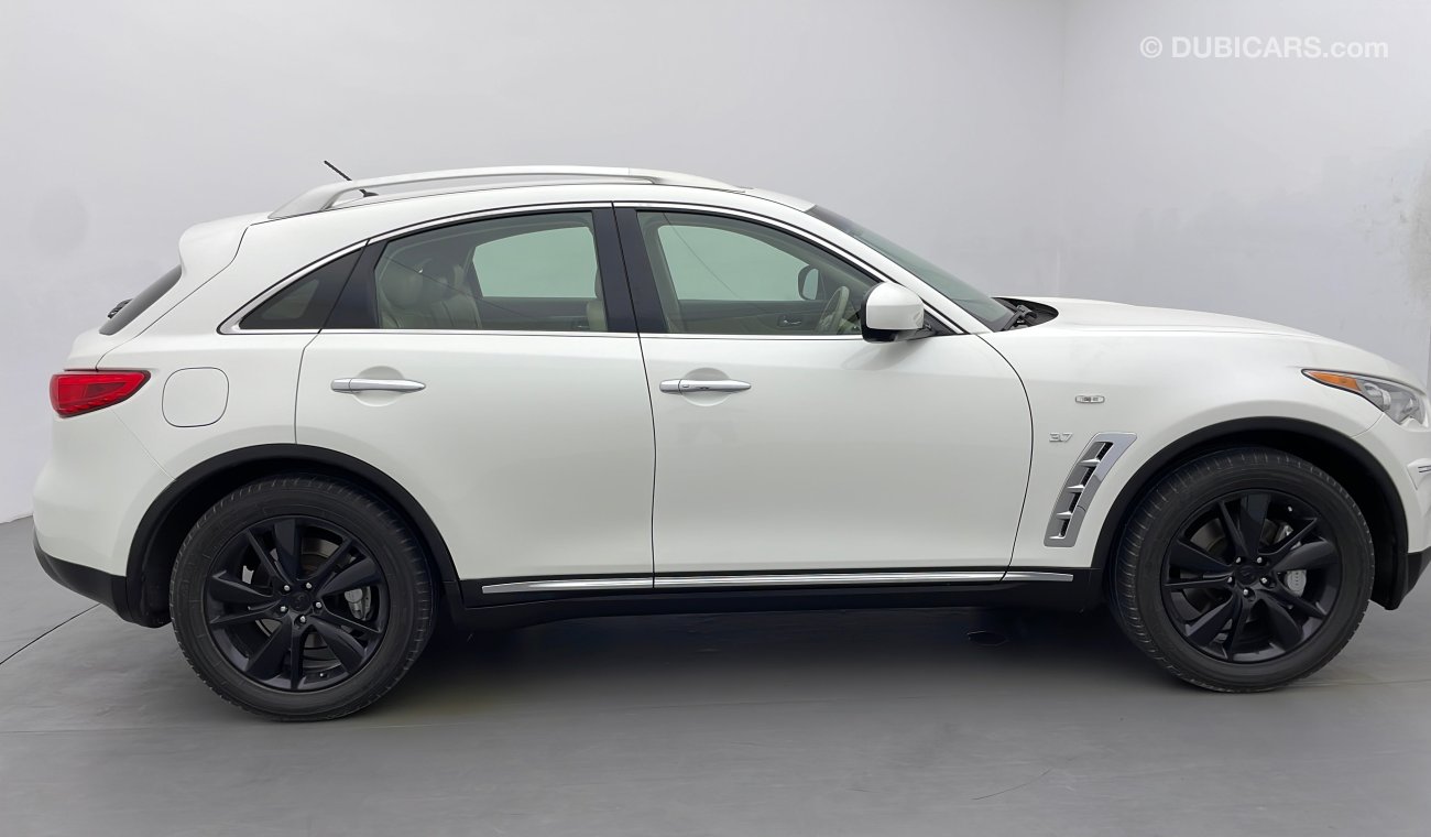 Infiniti QX70 EXCELLENCE 3.7 | Under Warranty | Inspected on 150+ parameters