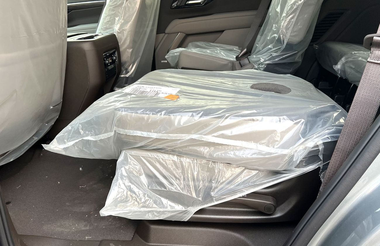 Chevrolet Tahoe Z71 2025 2.7 | V4 (Export Only)