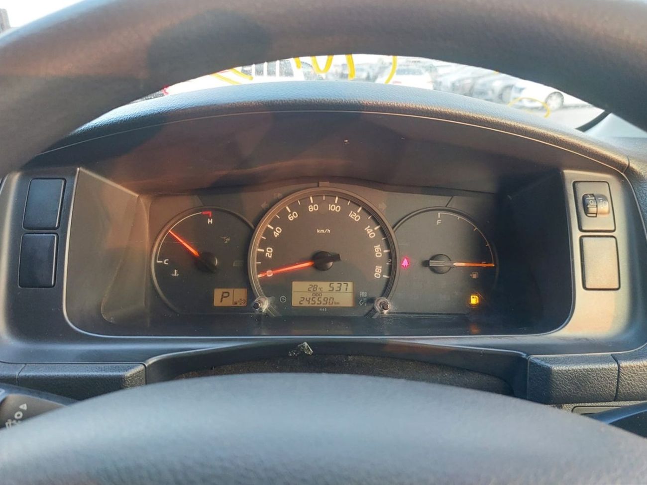 تويوتا هاياس TOYOTA HIACE VAN RHD 2015 MODEL 3.0 L DIESEL AUTOMATIC(PM15202)