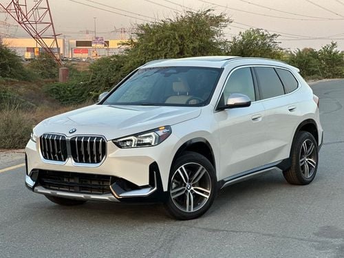 بي أم دبليو X1