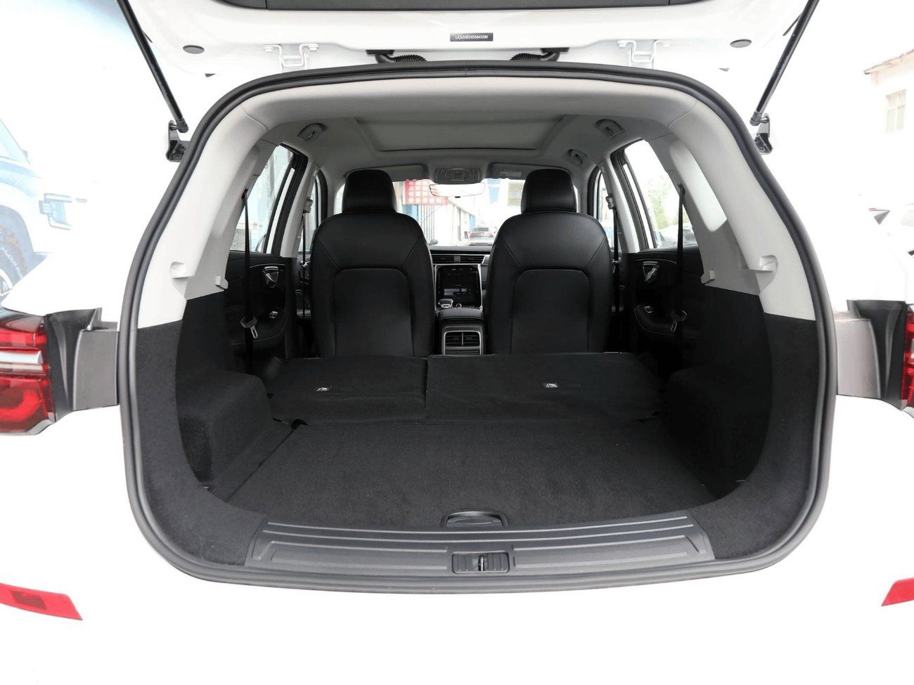 Roewe RX5 ROEWE RX5 PLUS 2025 1.5T A/T(MG RX5 CHINA VERSION)