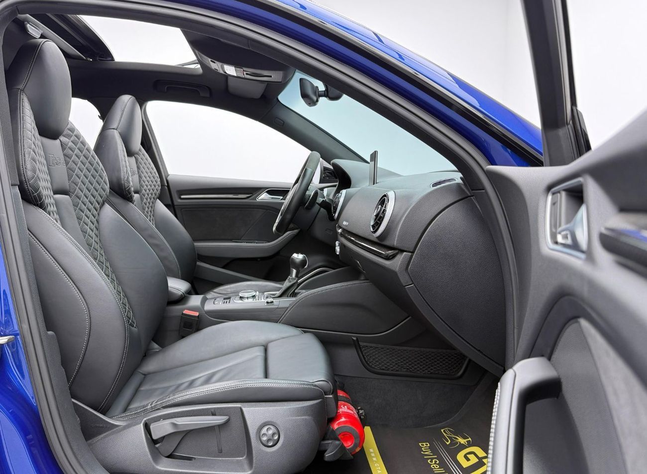 Audi RS3 2016 Audi RS3 Sportback, Full Service History, Excellent Condition, GCC