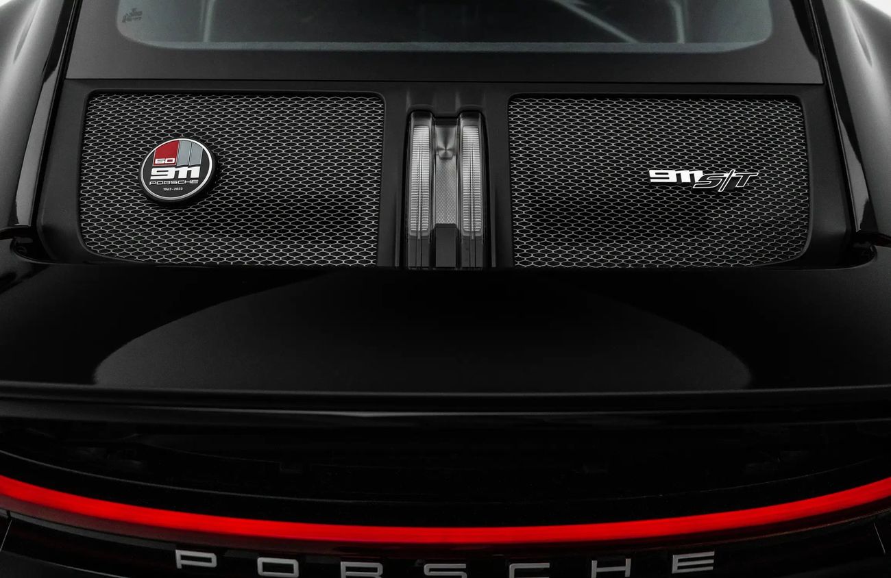 Porsche 911 4.0L F6 Naturally Aspirated Engine