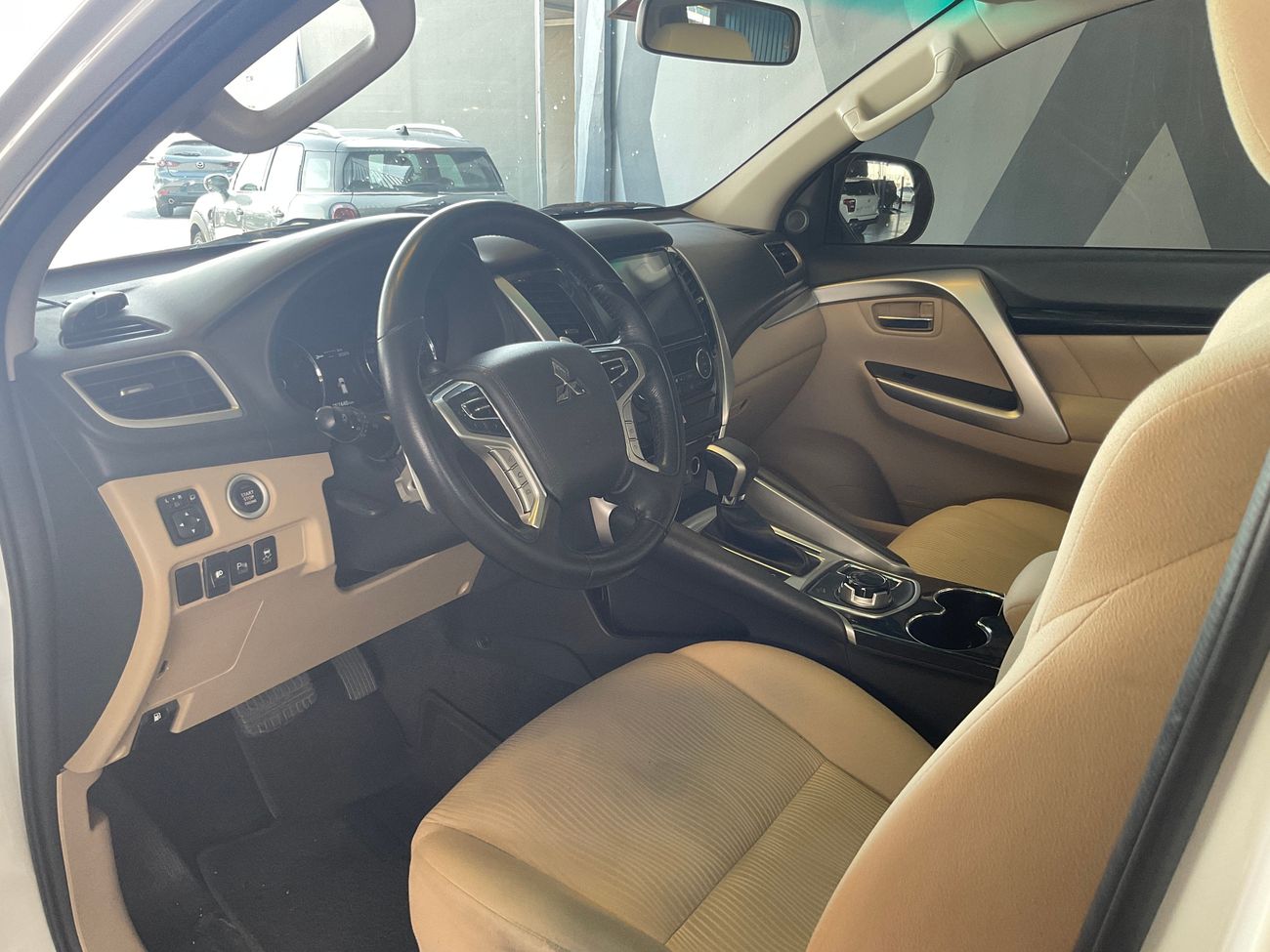 Mitsubishi Montero Sport GLS Mid | upto AED 20,000 Ramadan Discount | Guaranteed Warranty | 0 Down Payment