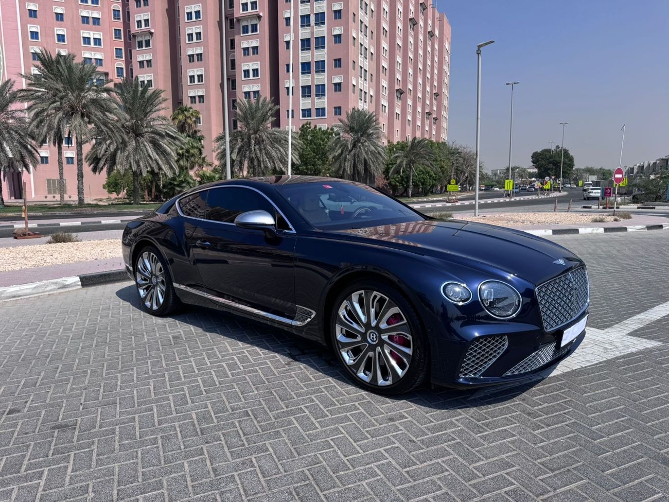 بنتلي كونتيننتال GT Mulliner 4.0L