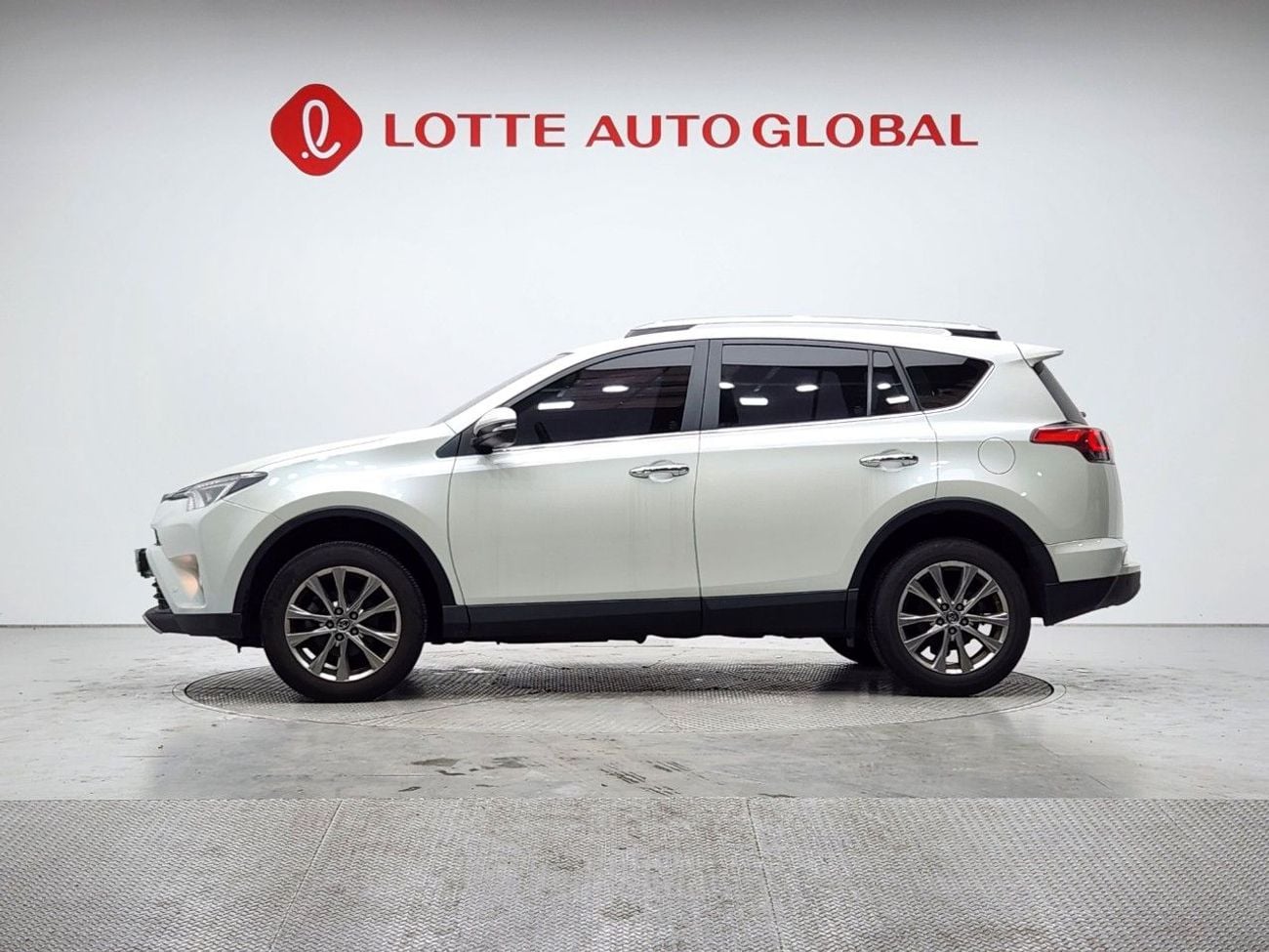 تويوتا راف ٤ 2018 TOYOTA RAV4 (G) 2.5