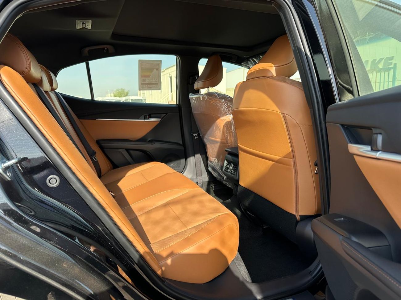 تويوتا كامري 2.5 GLE - PETROL - RADAR - JBL- ELECTRIC SEAT - MONITOR - MODEL 2026