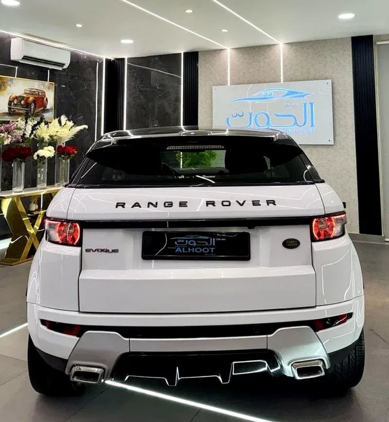 لاند روفر رانج روفر إيفوك Dynamic Plus 2.0L (3 Door)