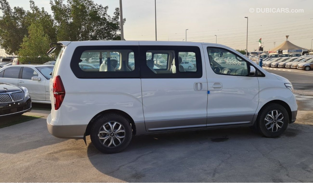 هيونداي H-1 GCC- 2.4 L Petrol - 9 seats - 2021- 0km- M/T