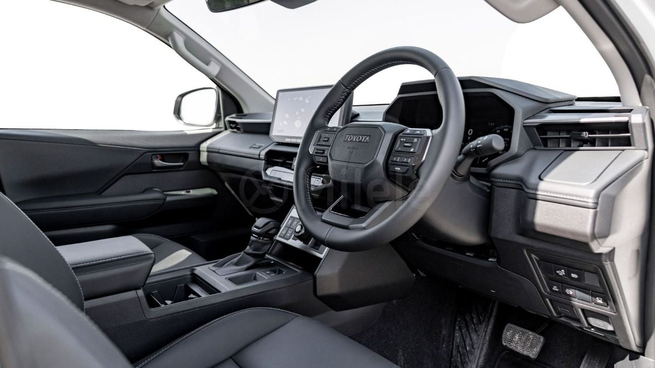 تويوتا هيلوكس (RHD) TOYOTA HILUX TRAVO OVERLAND PLUS | EXPORT ONLY