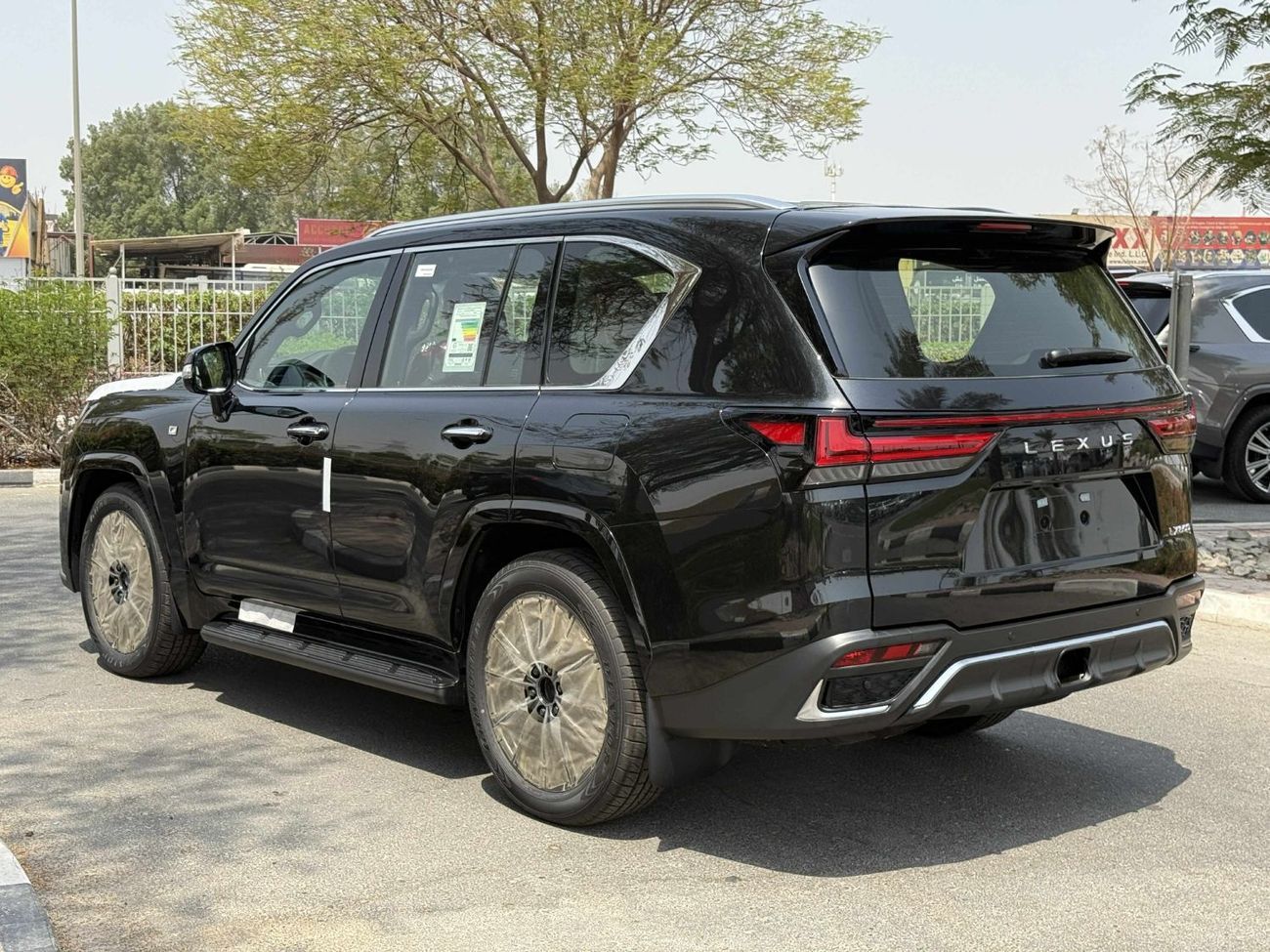 لكزس LX 600 F Sport 3.5L