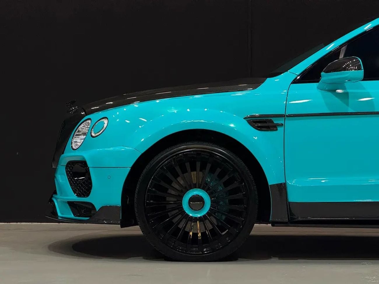 Bentley Bentayga ORIGINAL MANSORY | W12 | FULL SERVICE HISTORY | VIP SEATS