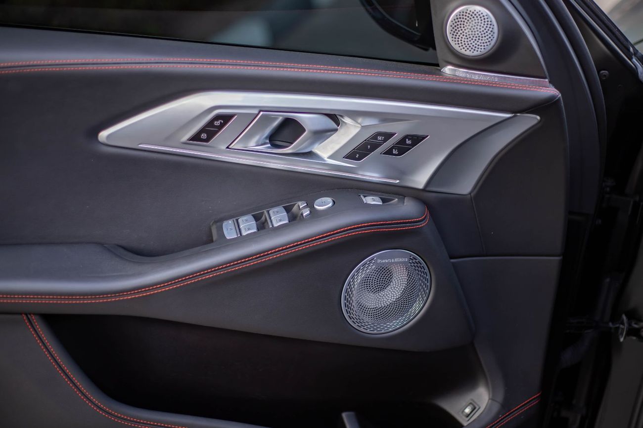 بي أم دبليو XM 2024 BMW XM – Pure Power. Bold Design.    2024 | 10,000 K 4.4L Twin-Turbo V8 + Electric – 653 HP | 0