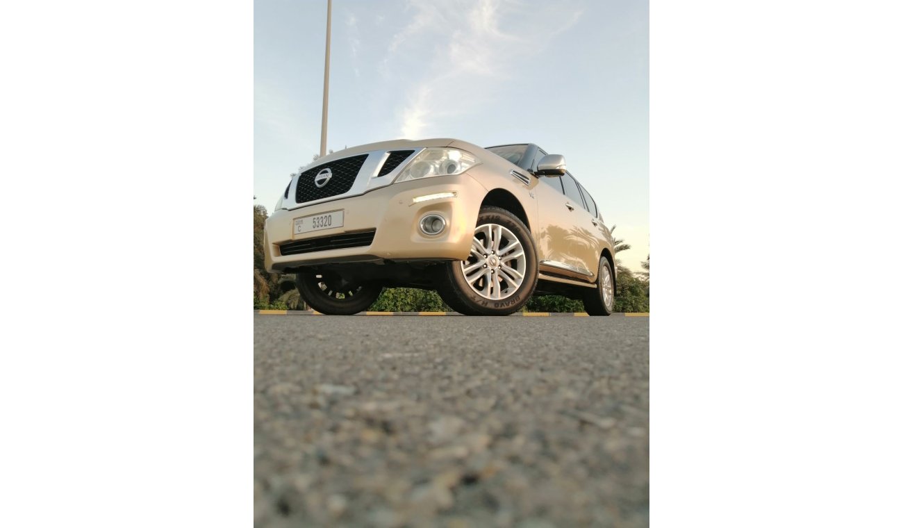 نيسان باترول Nissan Patrol 2010 The big engine is in very good condition