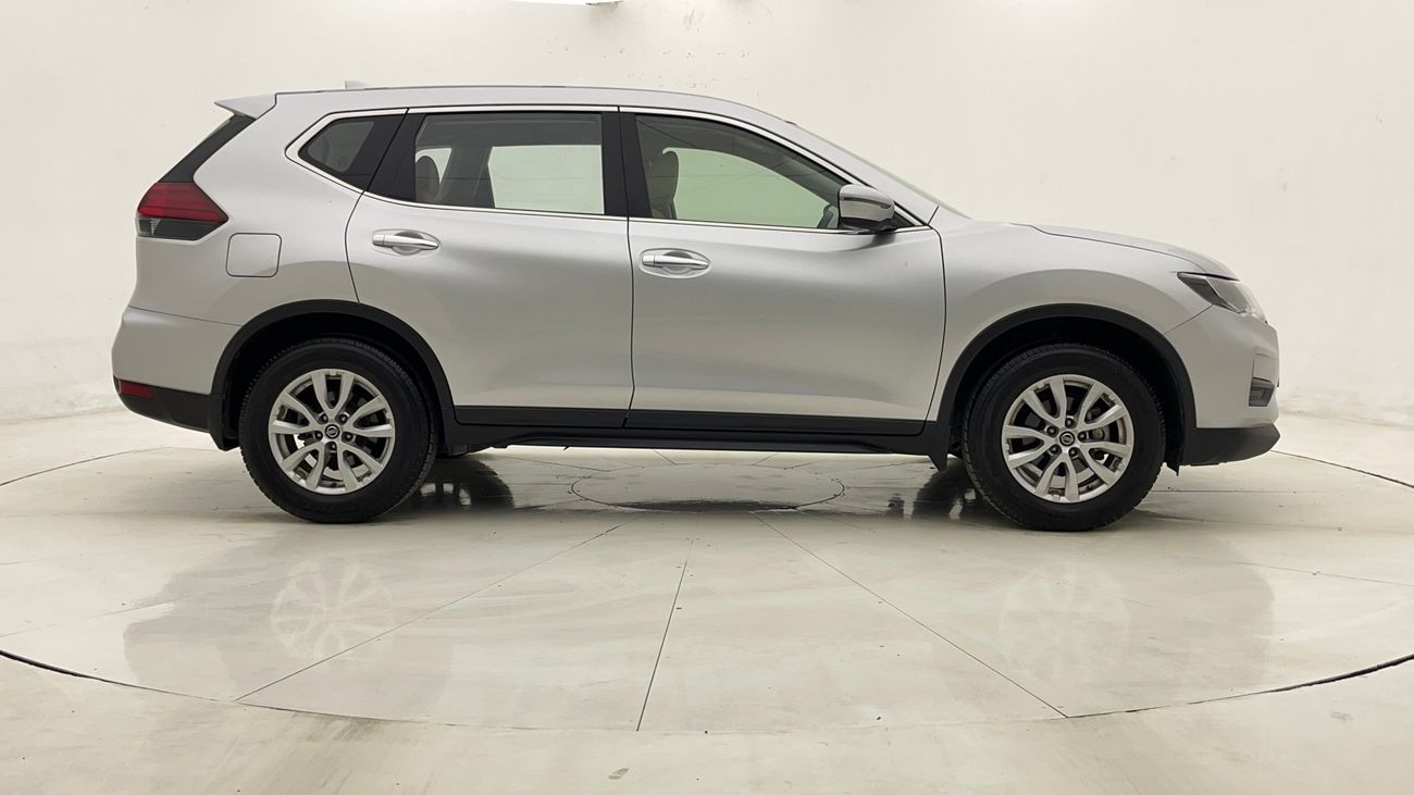 نيسان إكس تريل S 2.5 | بدون دفعة مقدمة | اختبار القيادة في المنزل