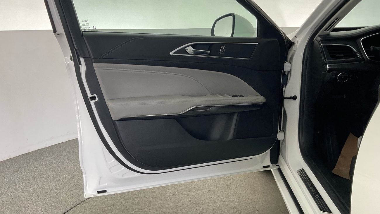 فورد توروس Ambiente | upto AED 20,000 Ramadan Discount | شامل الضمان | 0 ﺪﻔﻋﺓ ﺃﻮﻟﻯ