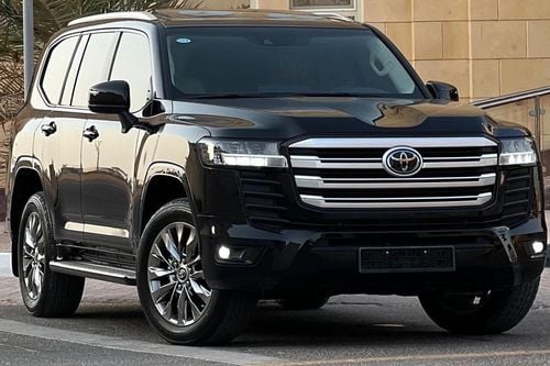 Toyota Land Cruiser GXR 2022 Model LHD V6 LC300 Full Option GCC Specification
