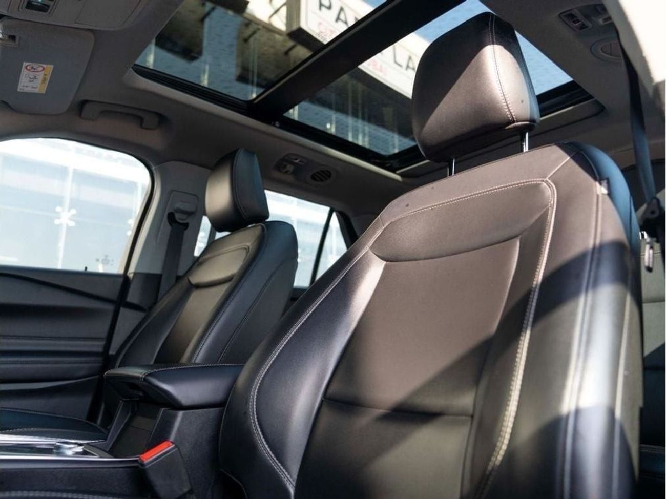 Ford Explorer XLT 200A 2.3L 4WD