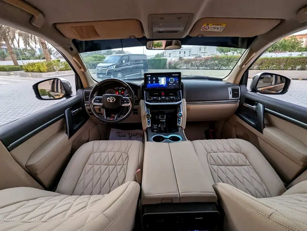Toyota Land Cruiser GXR FACELIFTED WITH INTERIOR AND EXTERIOR V6 4.0L IN PERFECT CONDITION
