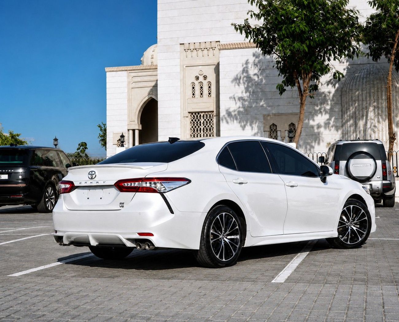 Toyota Camry SPORT — фото 4