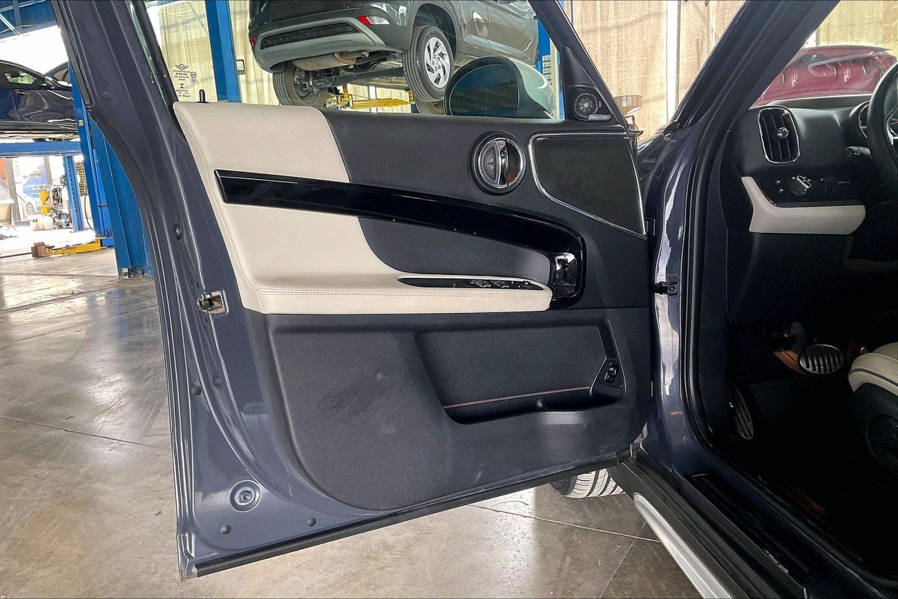 ميني كنتريمان Cooper S (JCW Styling Package) | شامل الضمان | 0 ﺪﻔﻋﺓ ﺃﻮﻟﻯ