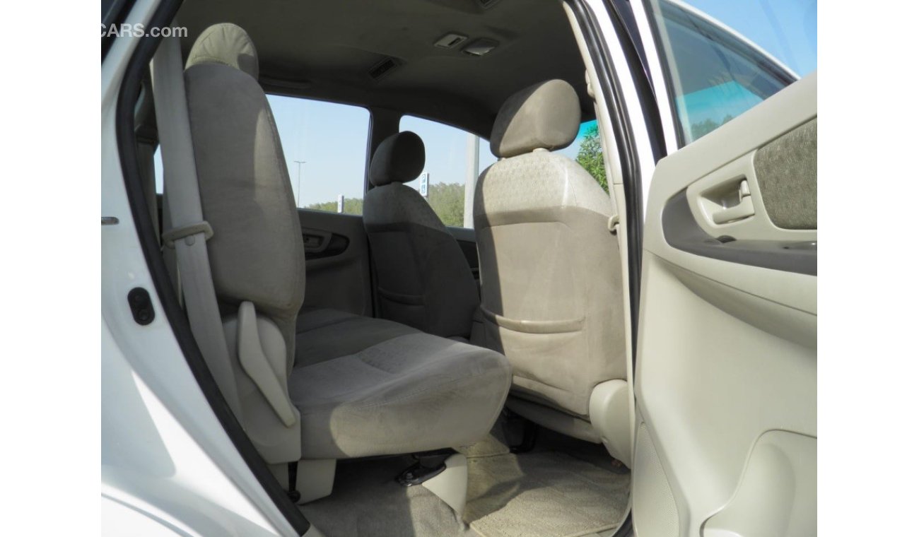 Toyota Innova 2014 ref #472