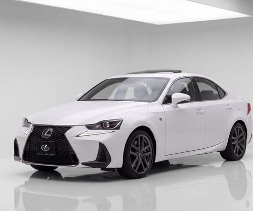 Lexus IS300 RWD (NON GCC) 300 2.0