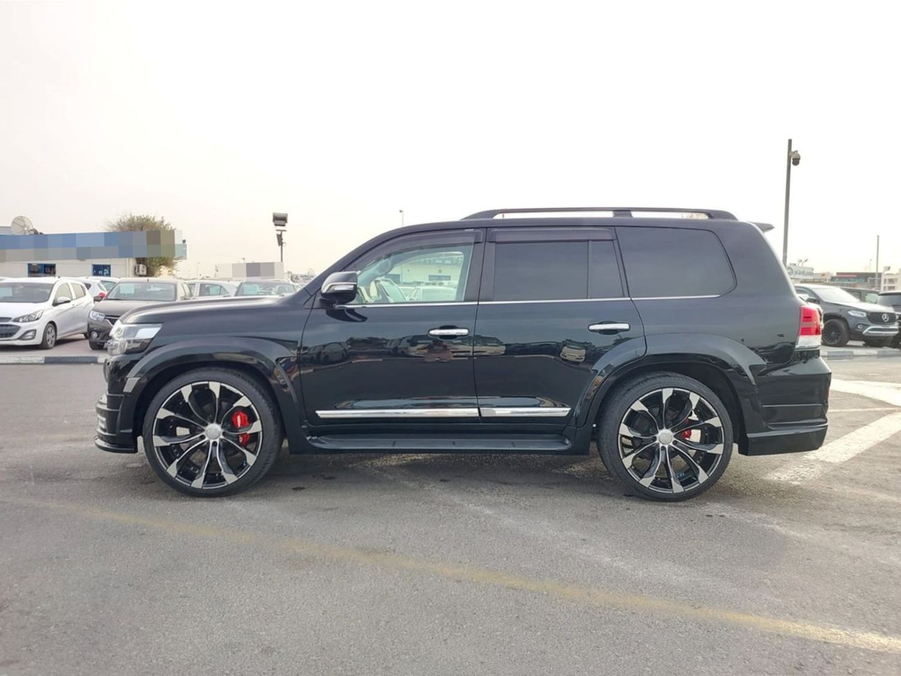 Toyota Land Cruiser TOYOTA LAND CRUISER SUV RHD 2019 MODEL 4.6 L PETROL AUTOMATIC(PM92283)