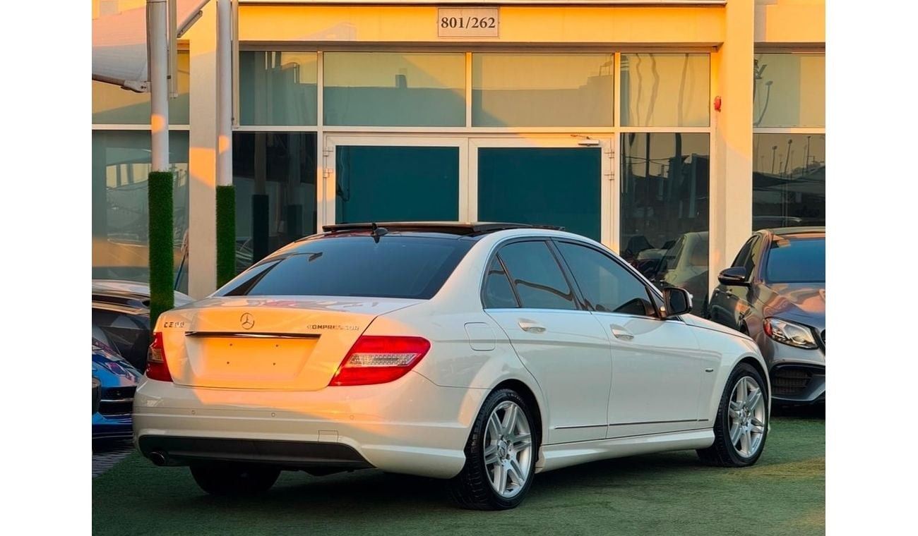 Mercedes-Benz C 200 MERCEDES BENZ C200 GCC 2008 FULL OPTION PERFECT CONDITION