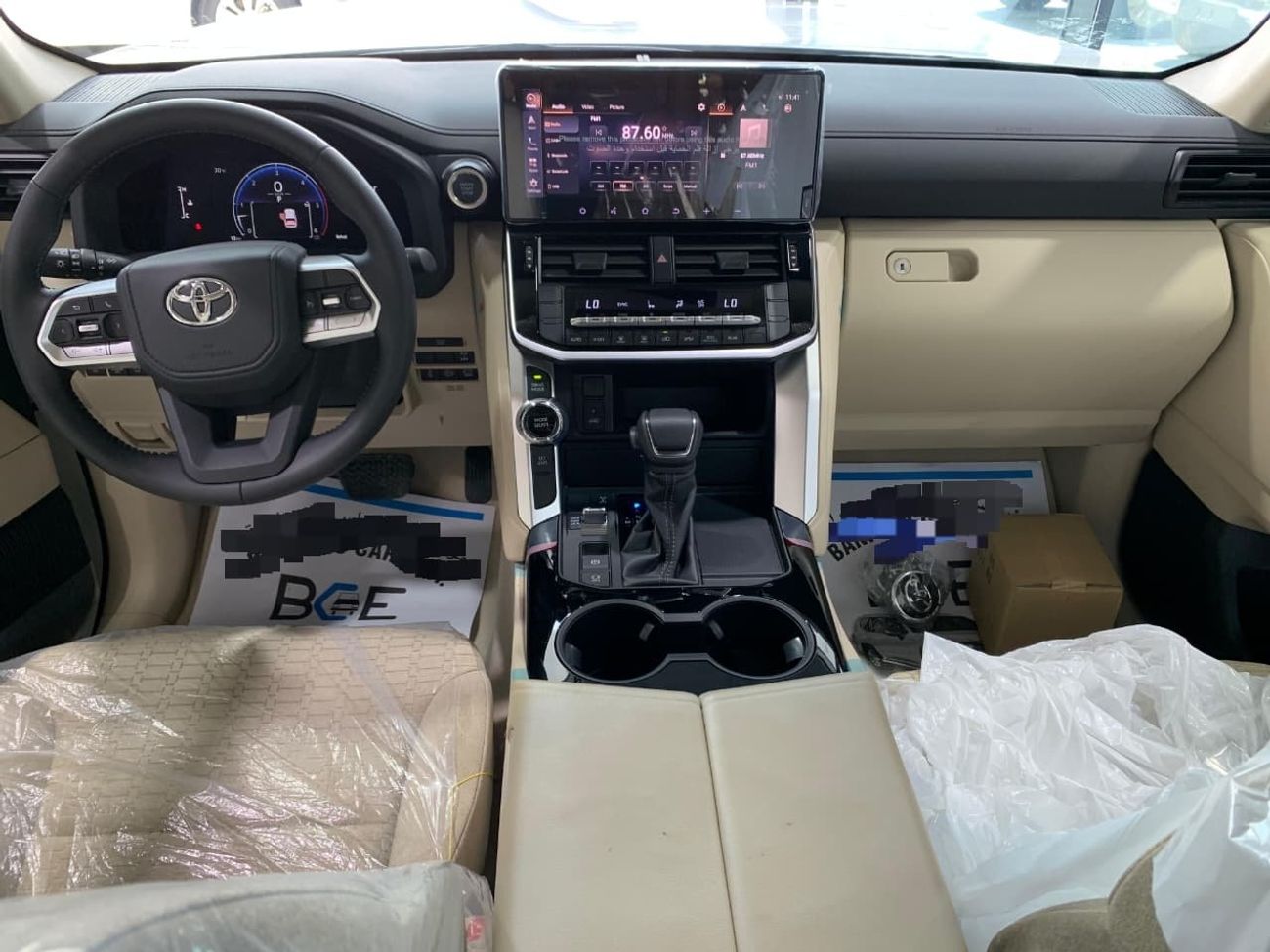 Toyota Land Cruiser GXR 3.5L