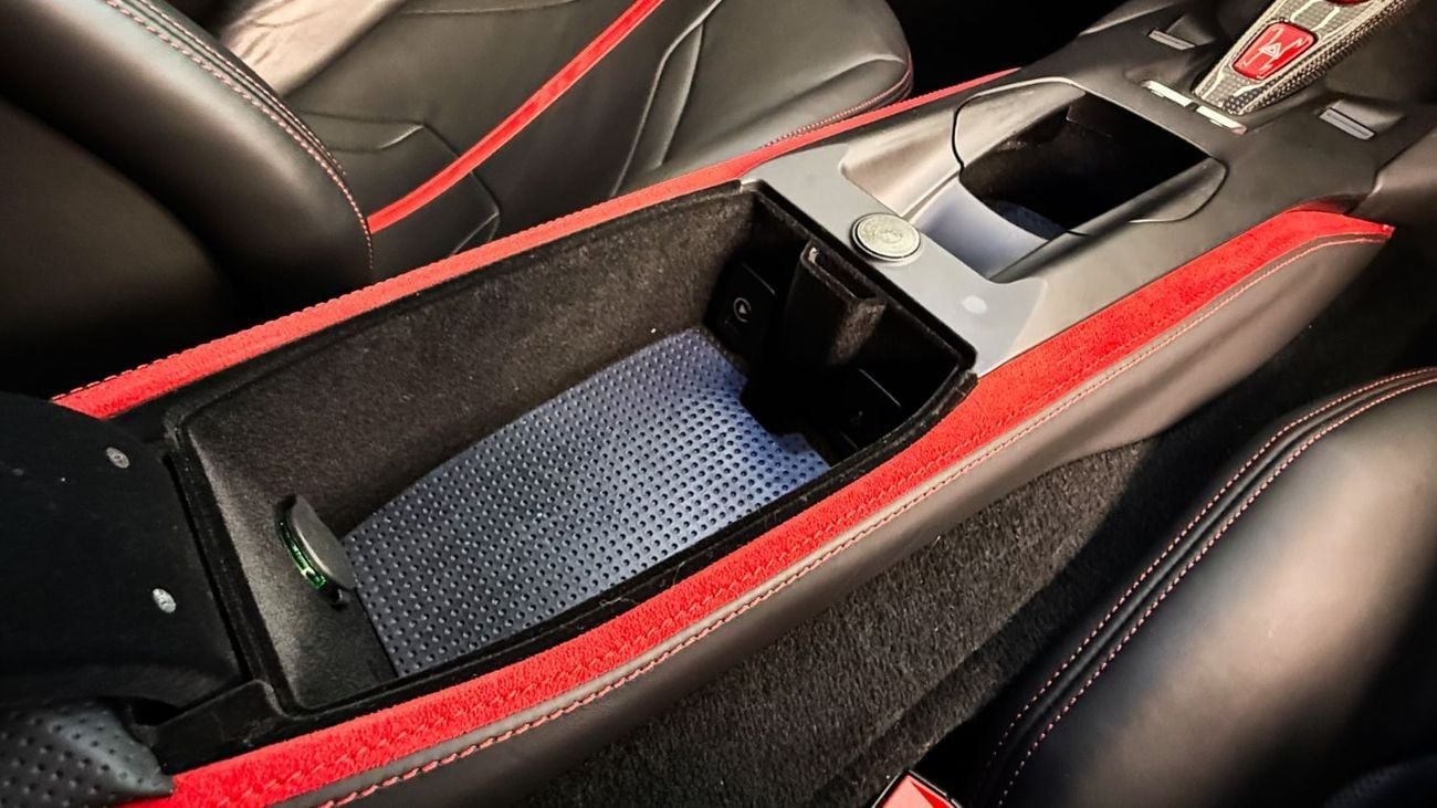 فيراري 812 GTS Ferrari 812 GTS - 2021 - Brand New