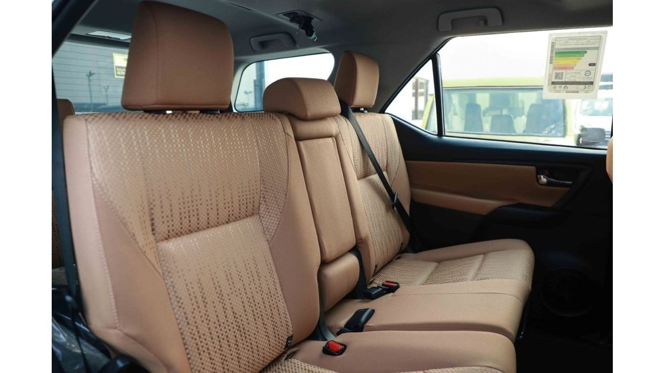 Toyota Fortuner 2023 Toyota Fortuner 4x4 2.7 Low- White Pearl inside Chamois | Export Only