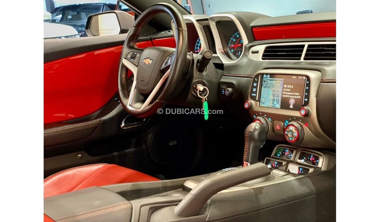 Chevrolet Camaro 2014 Chevrolet Camaro RS ( ZL1 Body KIT ) , Full Service History, Warranty, GCC