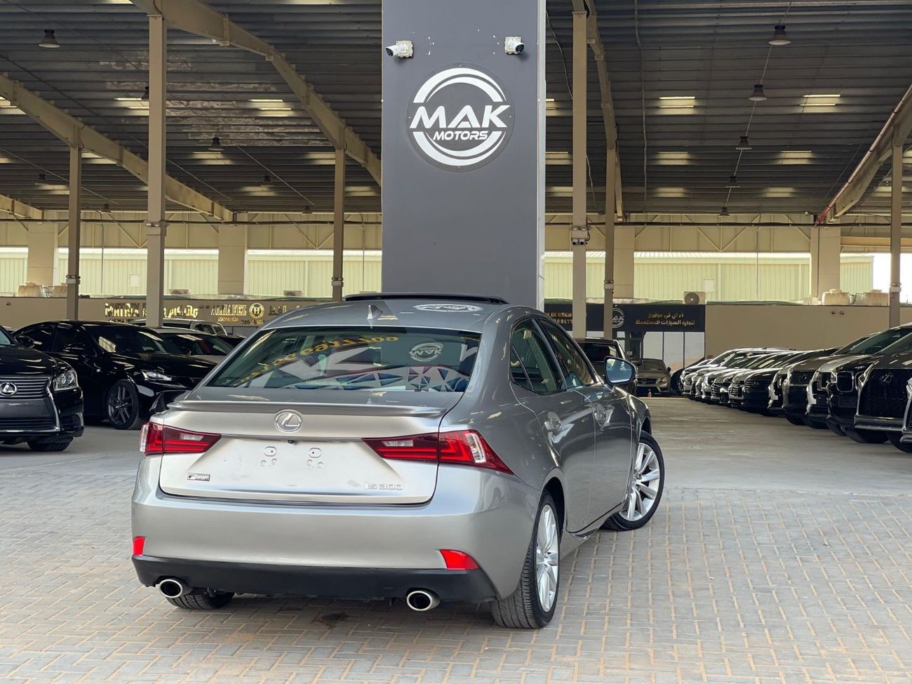 Lexus ISF IS 300 / V6 3.5L / F-SPORT KIT / SUPER CLEAN CAR / LOW MILEAGE