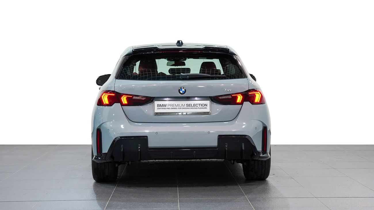 بي أم دبليو 118