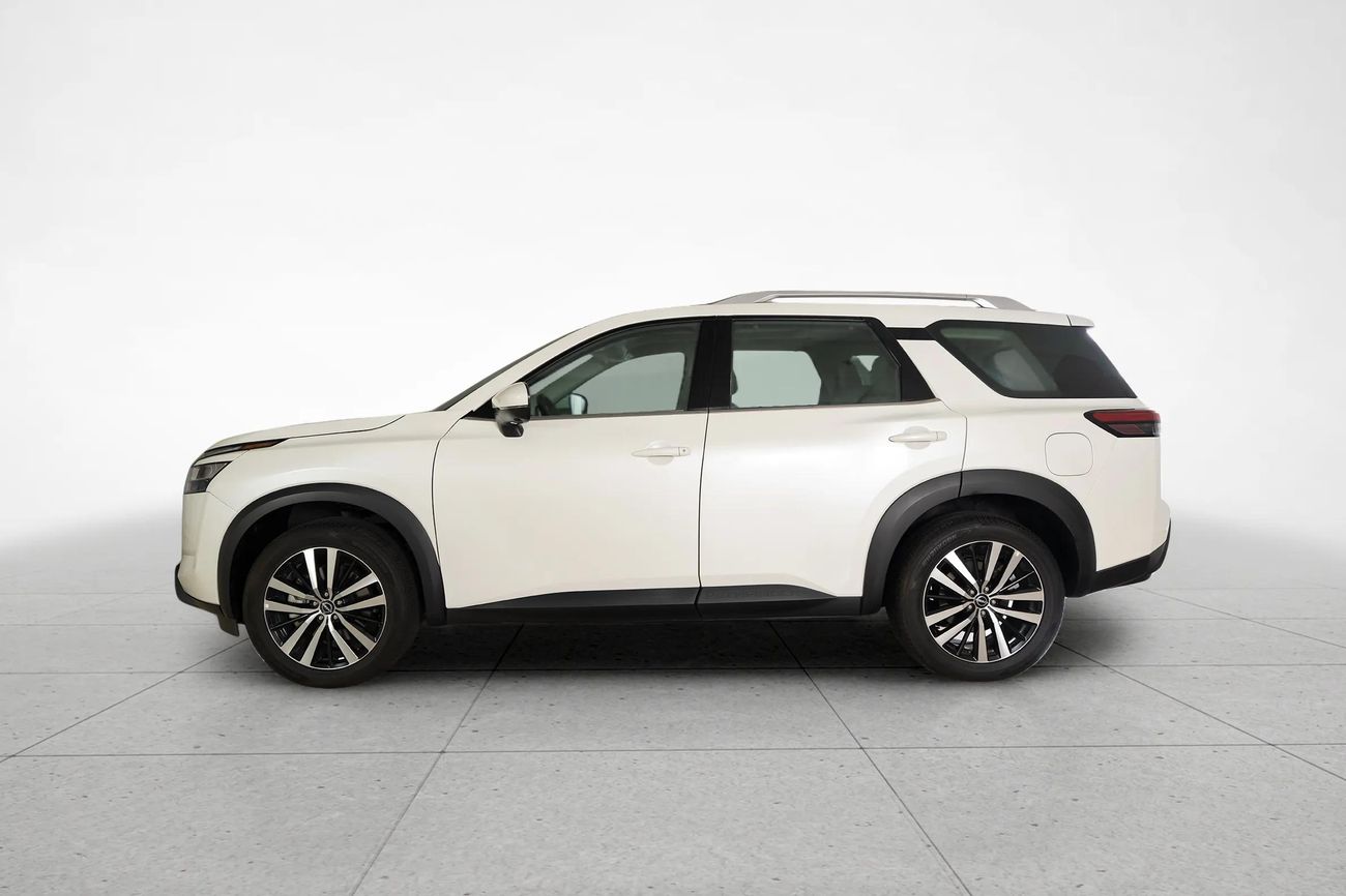 Nissan Pathfinder SV 3.5L AWD (7 Seater) SV 3.5