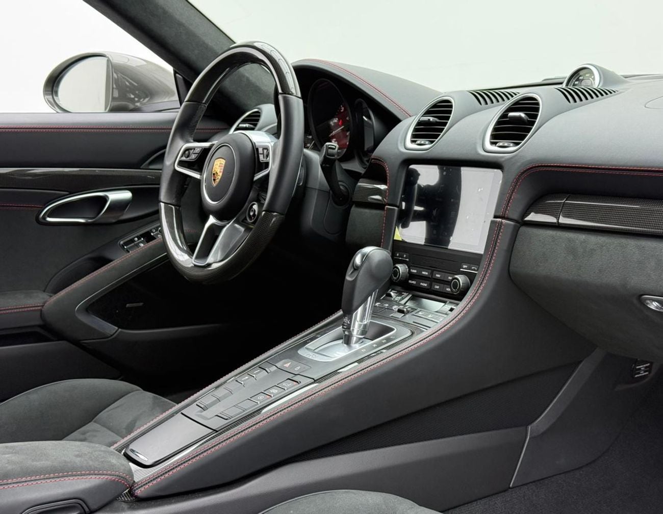 Porsche 718 Cayman 2025 Porsche 718 Cayman GTS, 2028 Porsche Warranty, Full Porsche Service History, Low Km, GCC