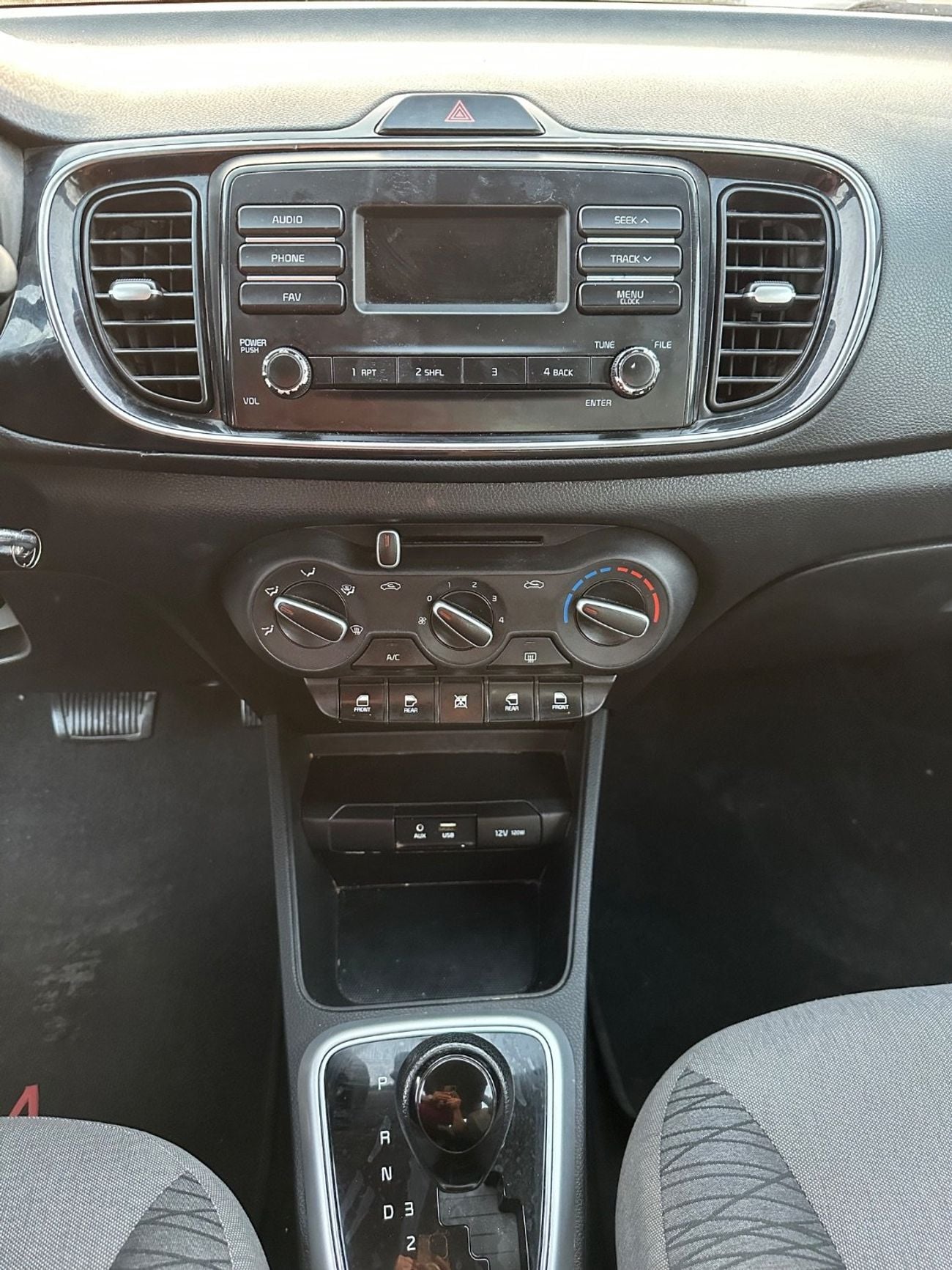 Kia Pegas EX