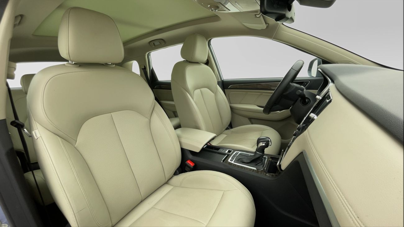 MG RX5 LUXURY 2 | Zero Down Payment | Home Test Drive