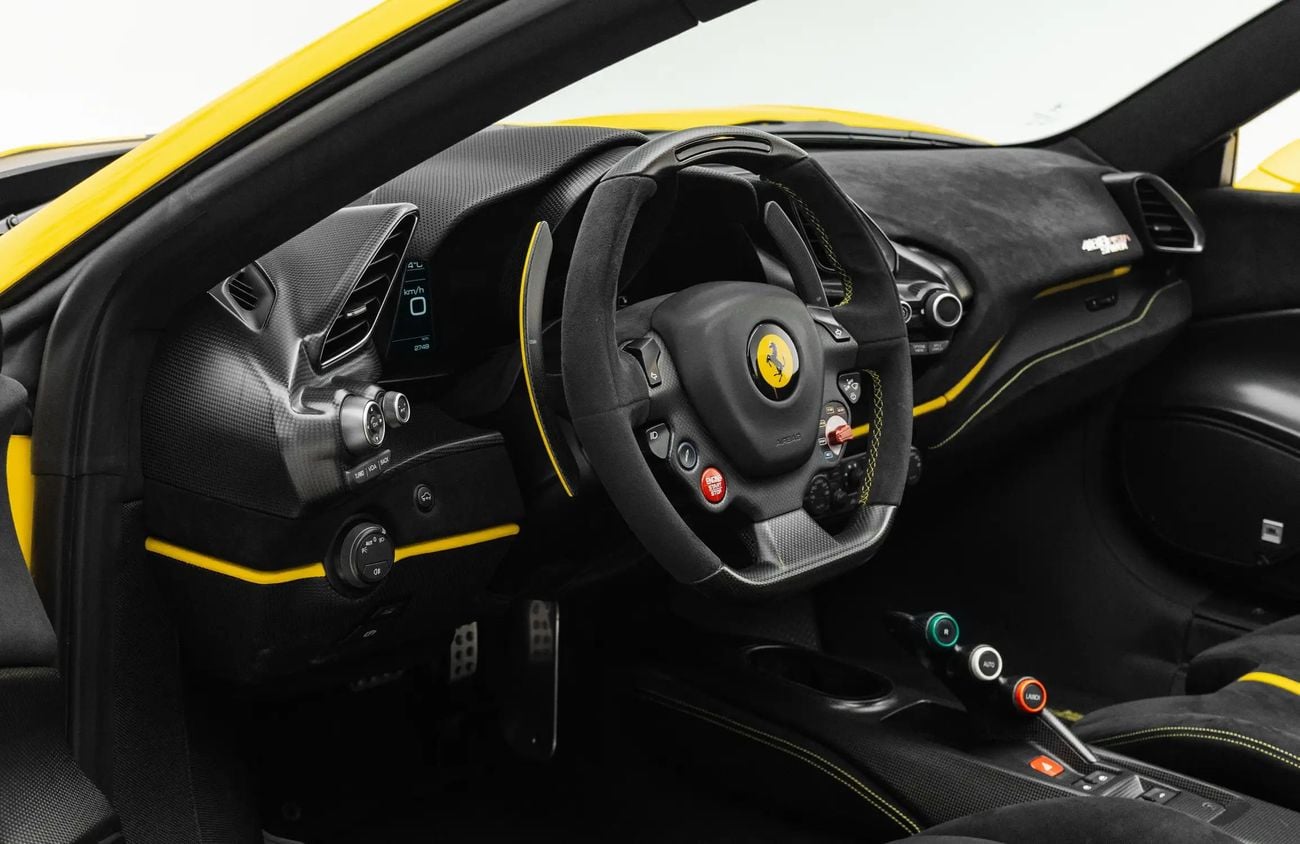 Ferrari 488 3.9L V8 Twin-Turbocharged Engine